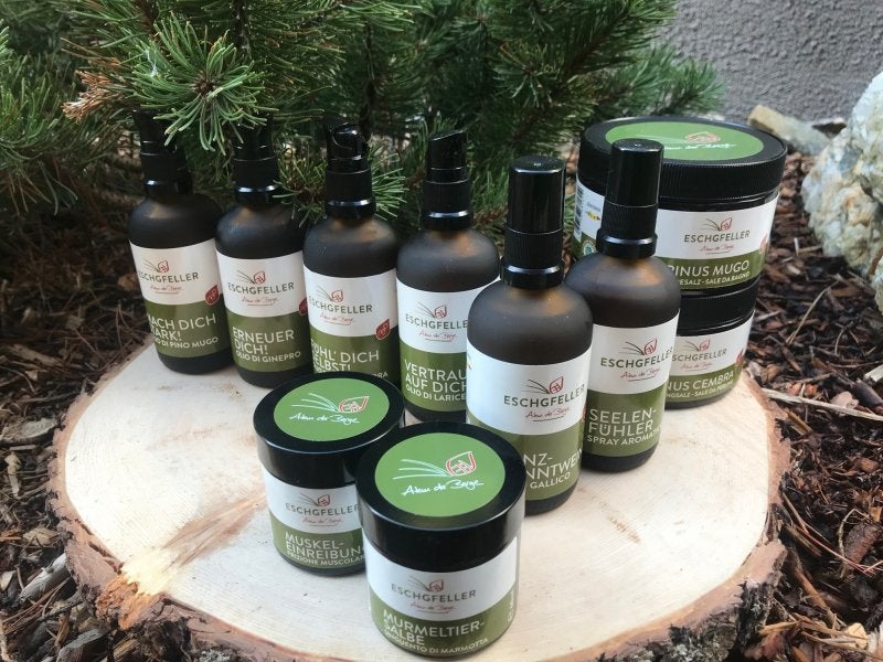 Produktabbildungen verschiedener Produkte von Eschgfeller Naturkosmetik