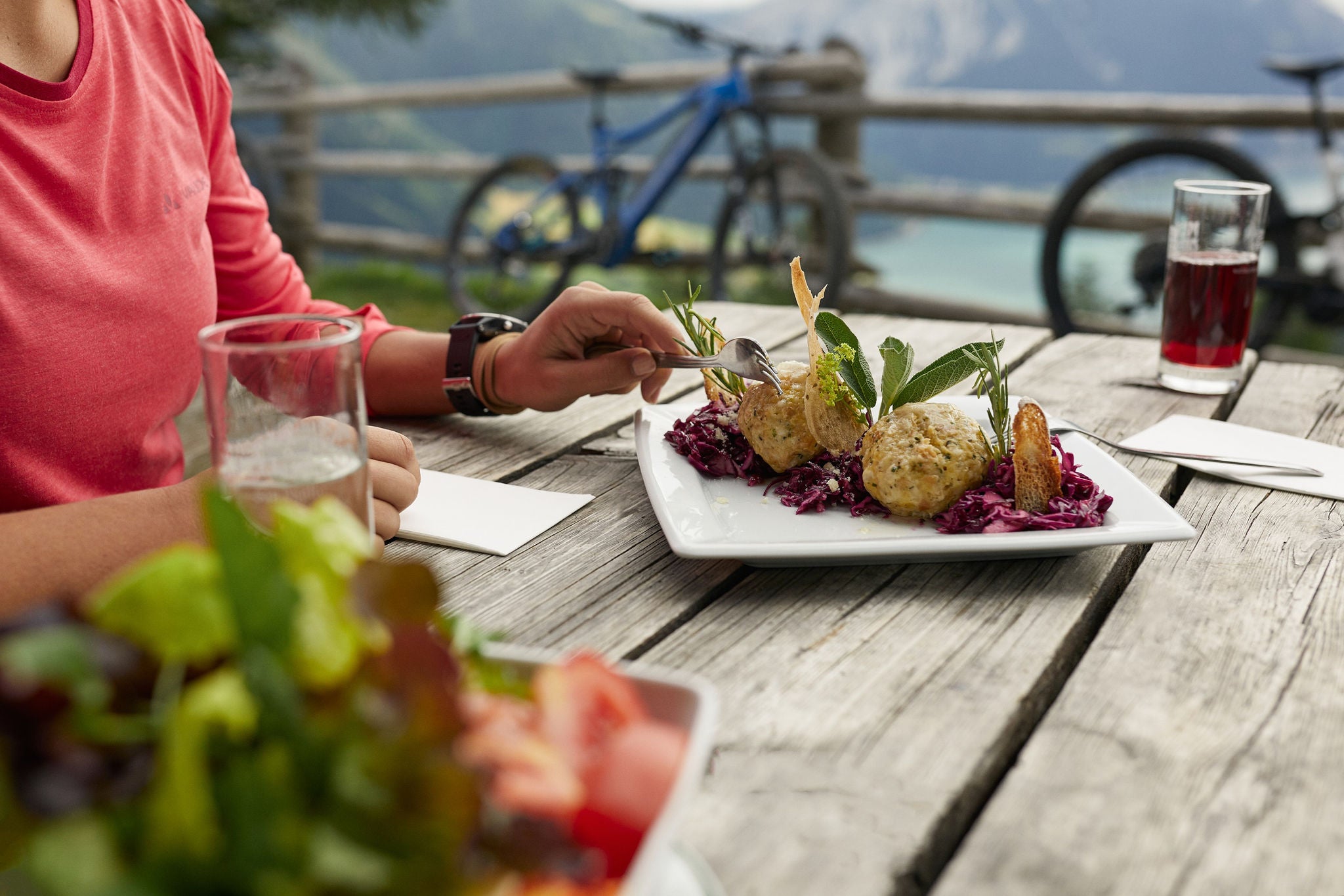 Vinschgau, Reschensee im Hintergrund