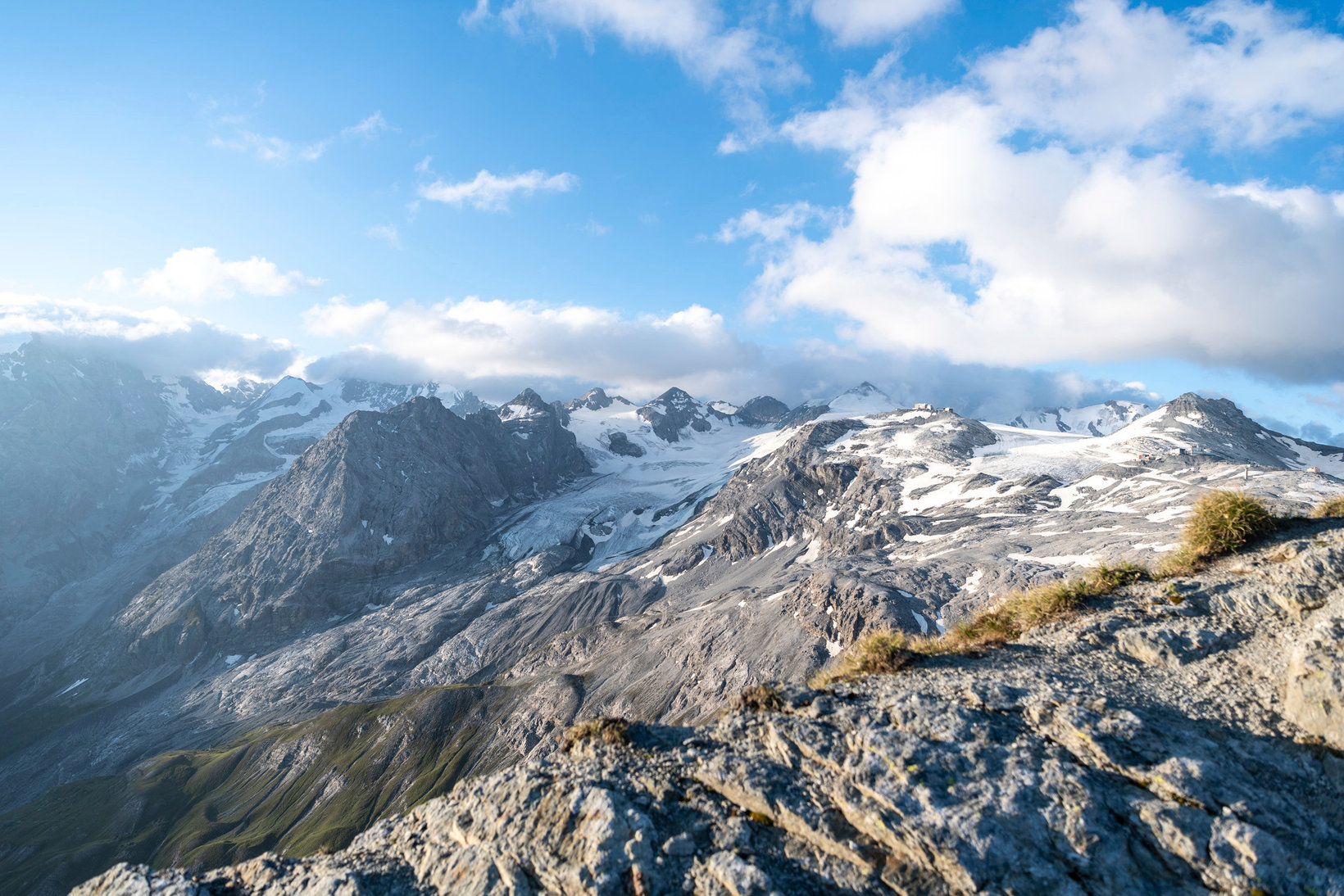 Panoramic view over the mountains in the Stilfser Joch National Park