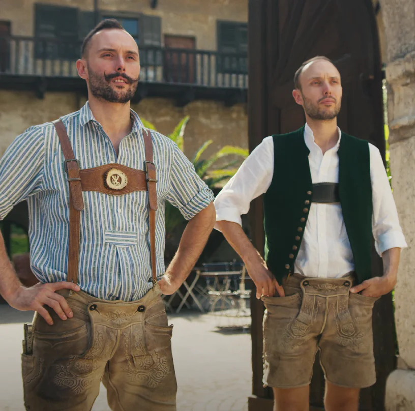 The two founders of Amalia Pernter in Lederhosen