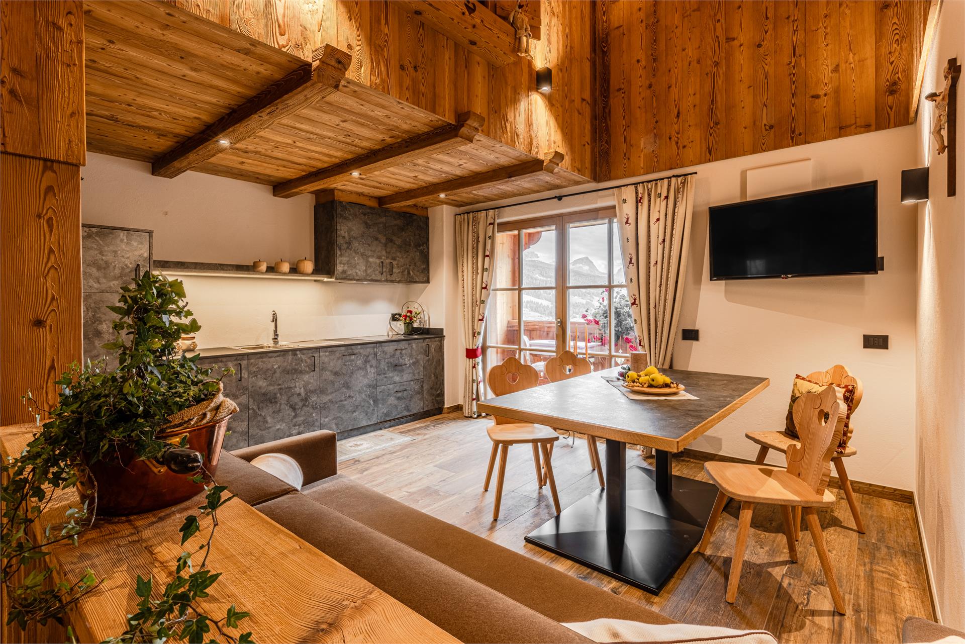 App. Farm Chalet Jusciara Badia 10 suedtirol.info