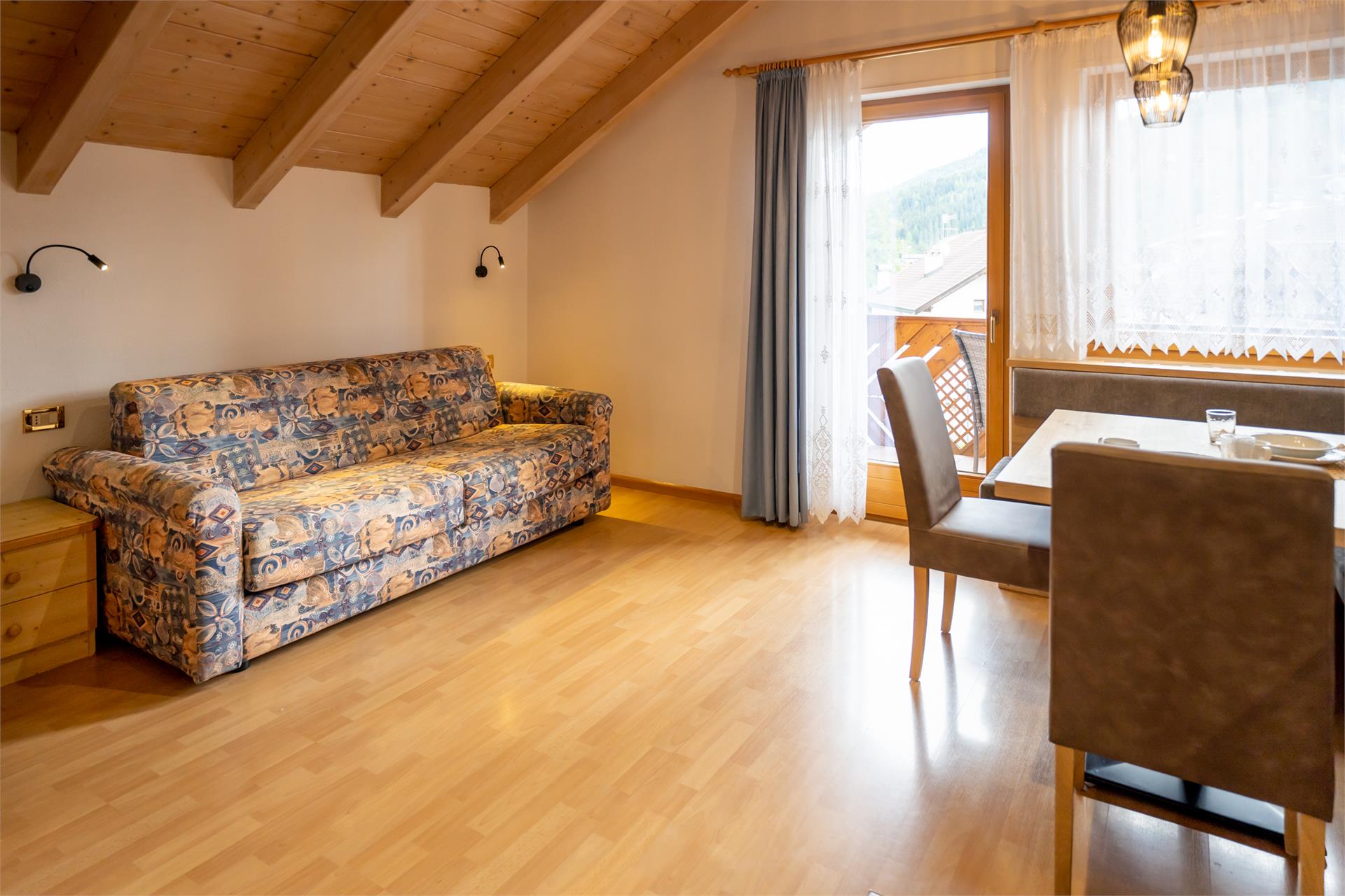 App. Lastëis Apartments Badia 15 suedtirol.info