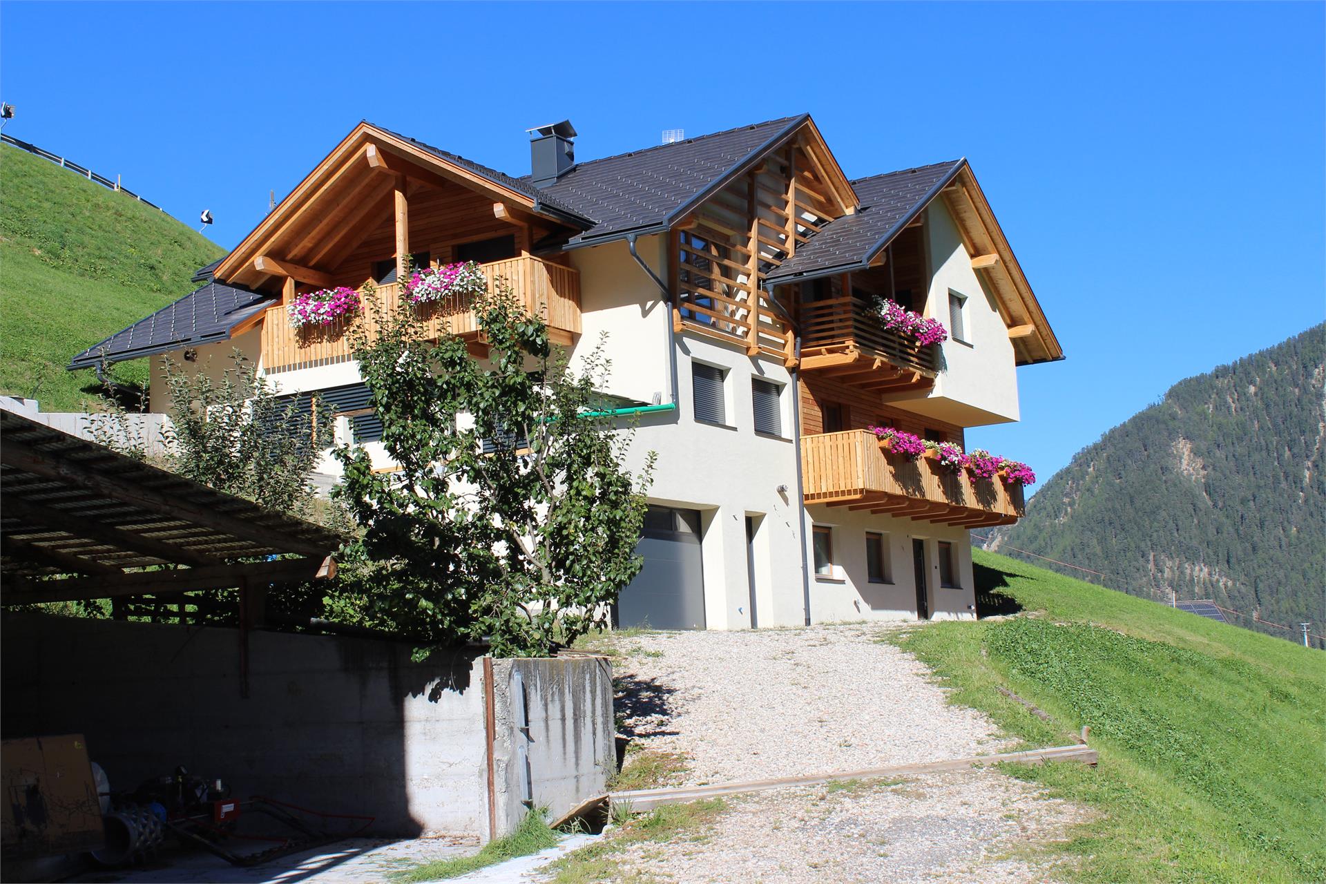 Apartments Lüch dl Cajer - Bauernhof San Martin 4 suedtirol.info