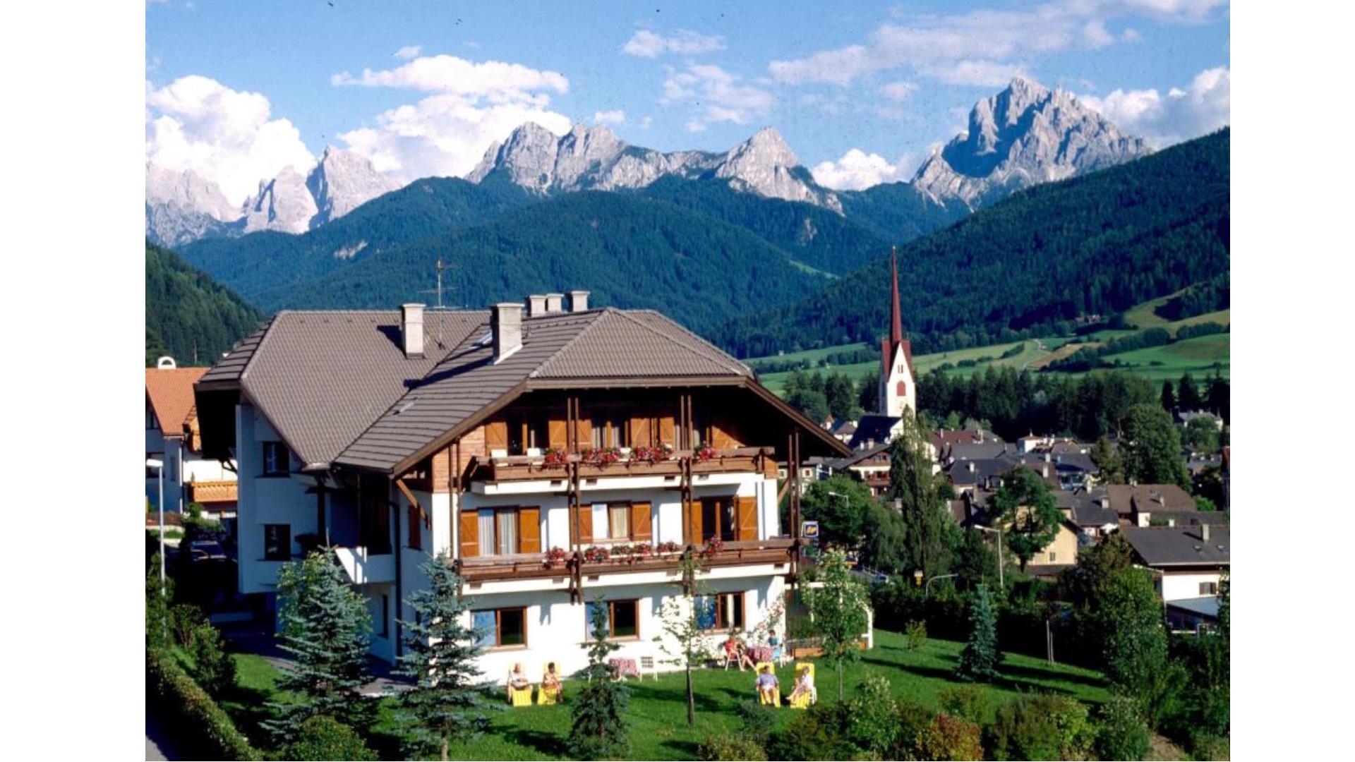 Villa Sunnleit'n Residence Monguelfo-Tesido 1 suedtirol.info