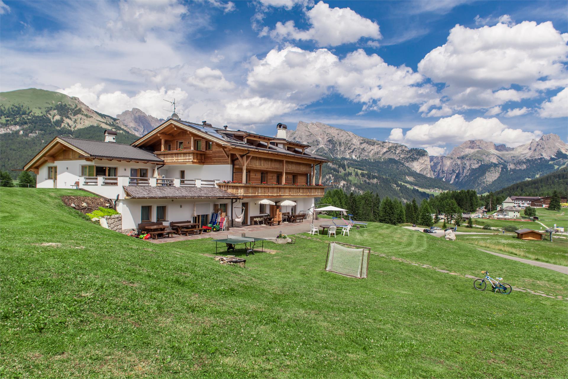 Apartments Damont S.Crestina Gherdëina/Santa Cristina Val Gardana 9 suedtirol.info