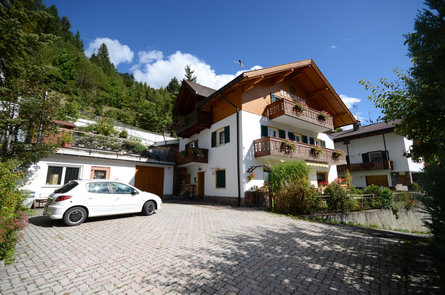 Apartments Bergheim Santa Cristina Val Gardena 1 suedtirol.info