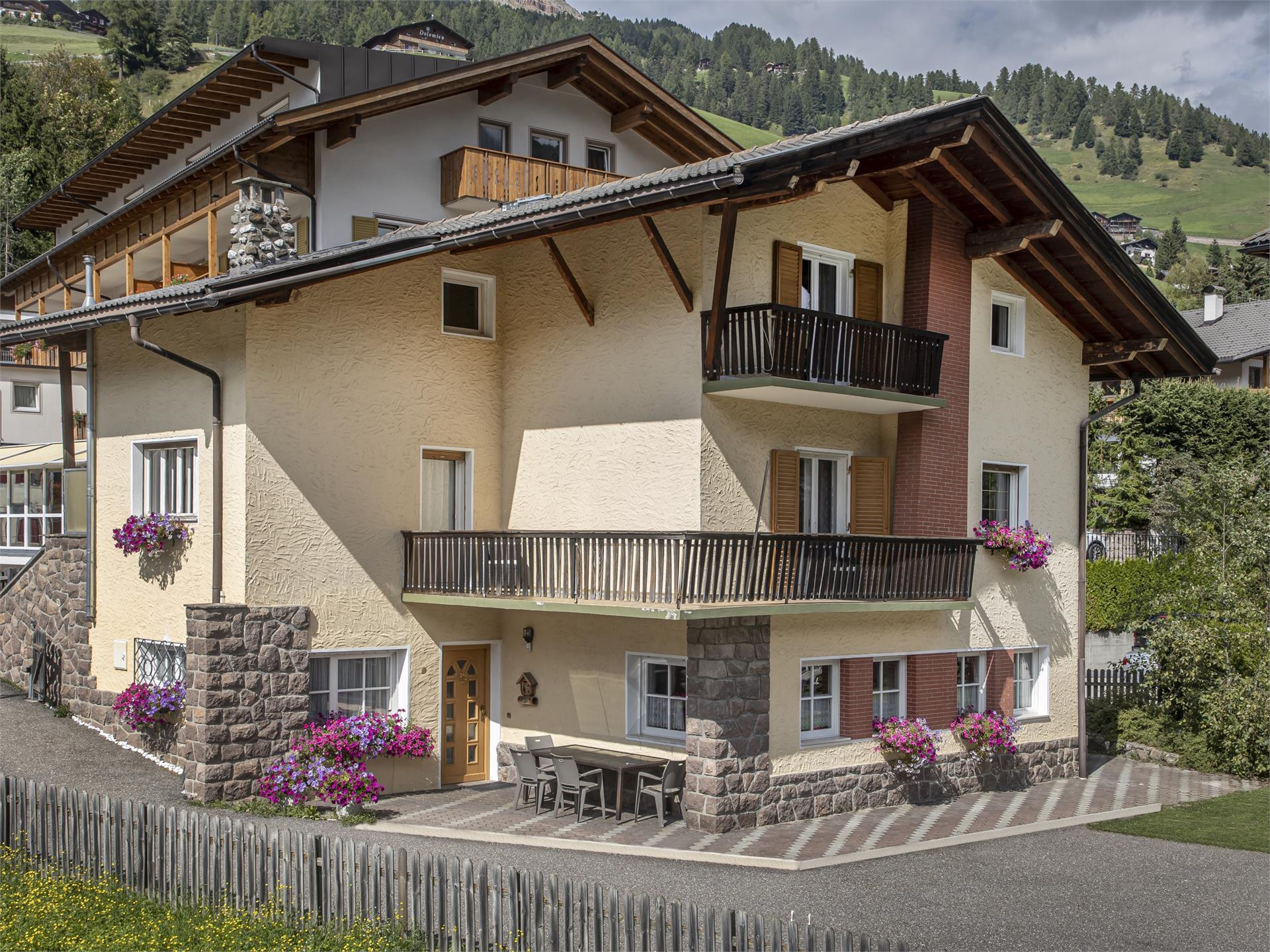 Apartments Bon Dì - Villetta St.Christina in Gröden 1 suedtirol.info