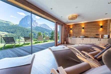 Apartments Luech da Perteut Panorama & Wellness - Farmhouse S.Crestina Gherdëina/Santa Cristina Val Gardana 10 suedtirol.info