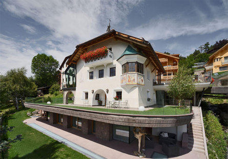 Apartments Villa Schmalzl Ortisei 3 suedtirol.info