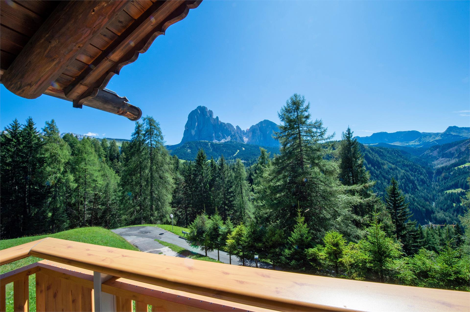 Apartments Chalet Aghel S.Crestina Gherdëina/Santa Cristina Val Gardana 10 suedtirol.info