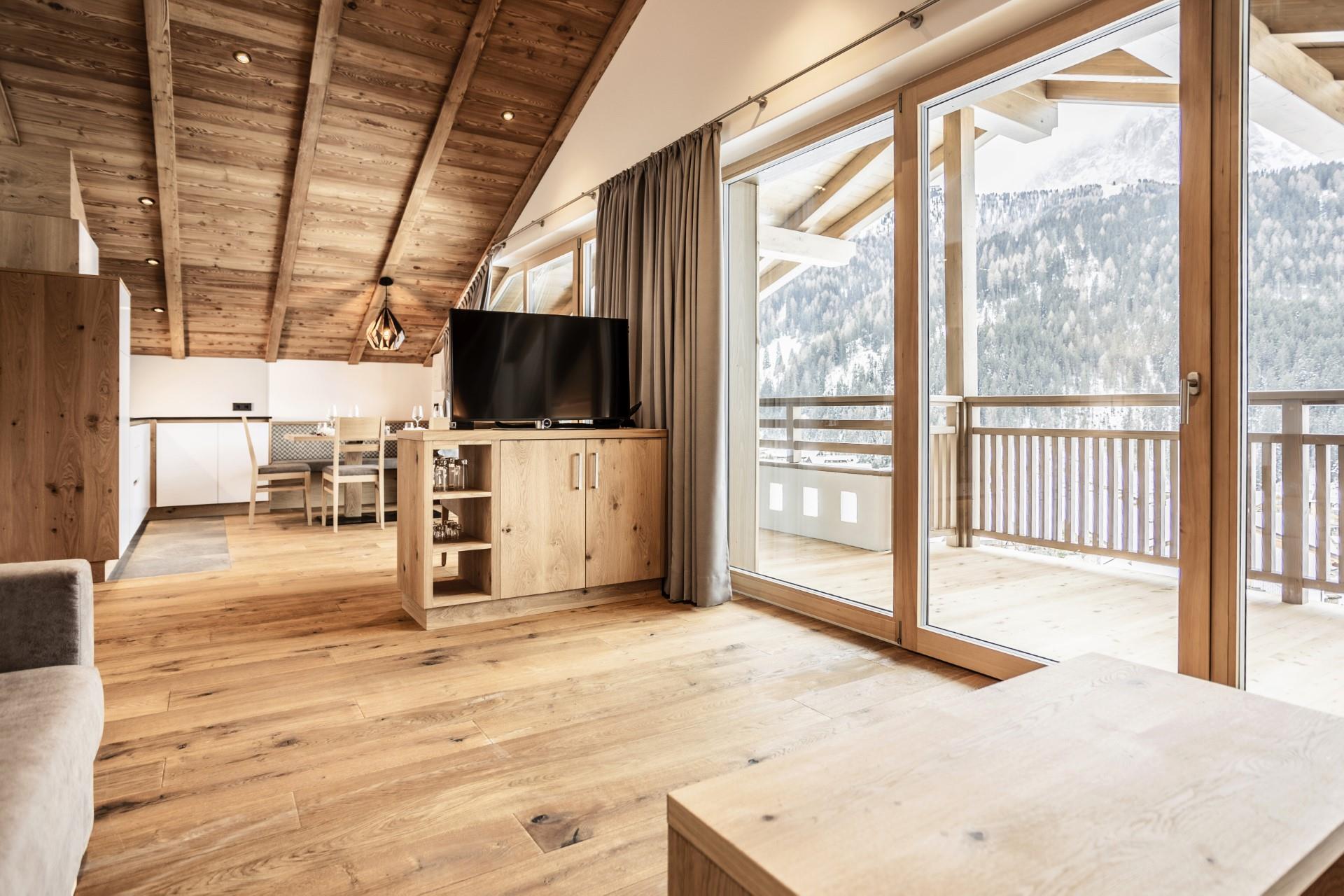 Apartments Luxury Chalet Plazola - Farmhouse Sëlva/Selva 10 suedtirol.info