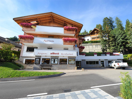 Apartments Albert S.Crestina Gherdëina/Santa Cristina Val Gardana 1 suedtirol.info