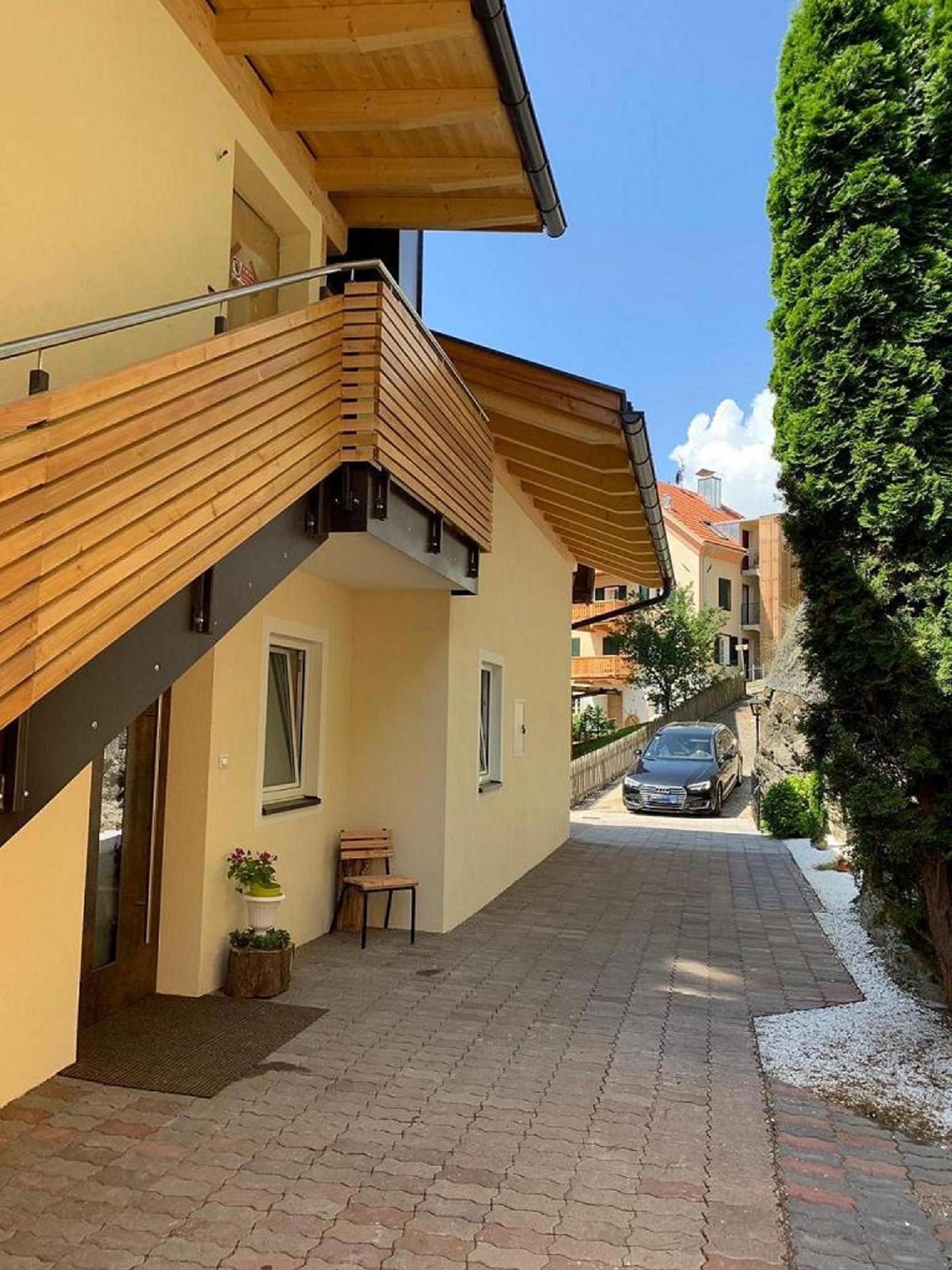 Apartements Unterburg Klausen 27 suedtirol.info