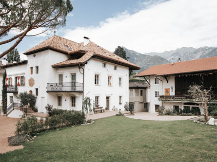 Ansitz Layshof Meran 1 suedtirol.info