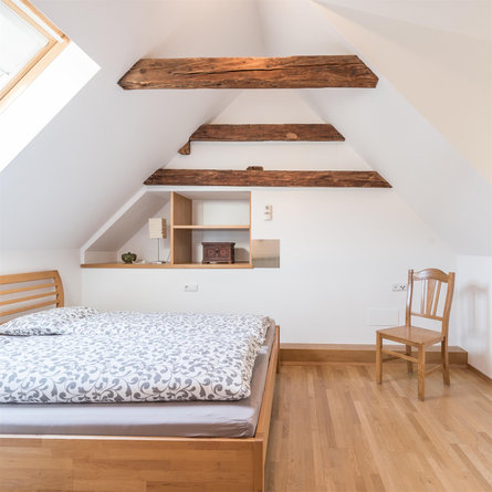 Airbnb Romantic Castle View Bruneck/Brunico 2 suedtirol.info