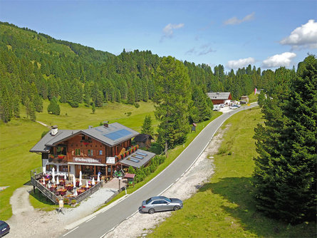 Berggasthaus Edelweißhütte Villnöss 3 suedtirol.info