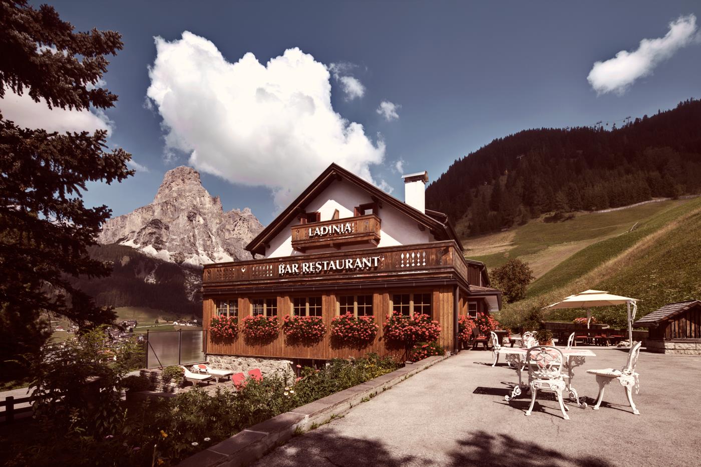 Berghotel Ladinia Corvara 4 suedtirol.info