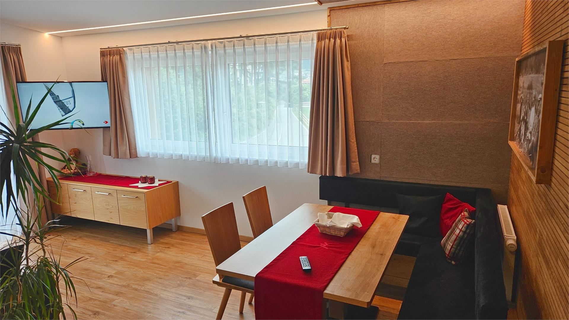 enjoy Monika apartments Graun im Vinschgau 11 suedtirol.info