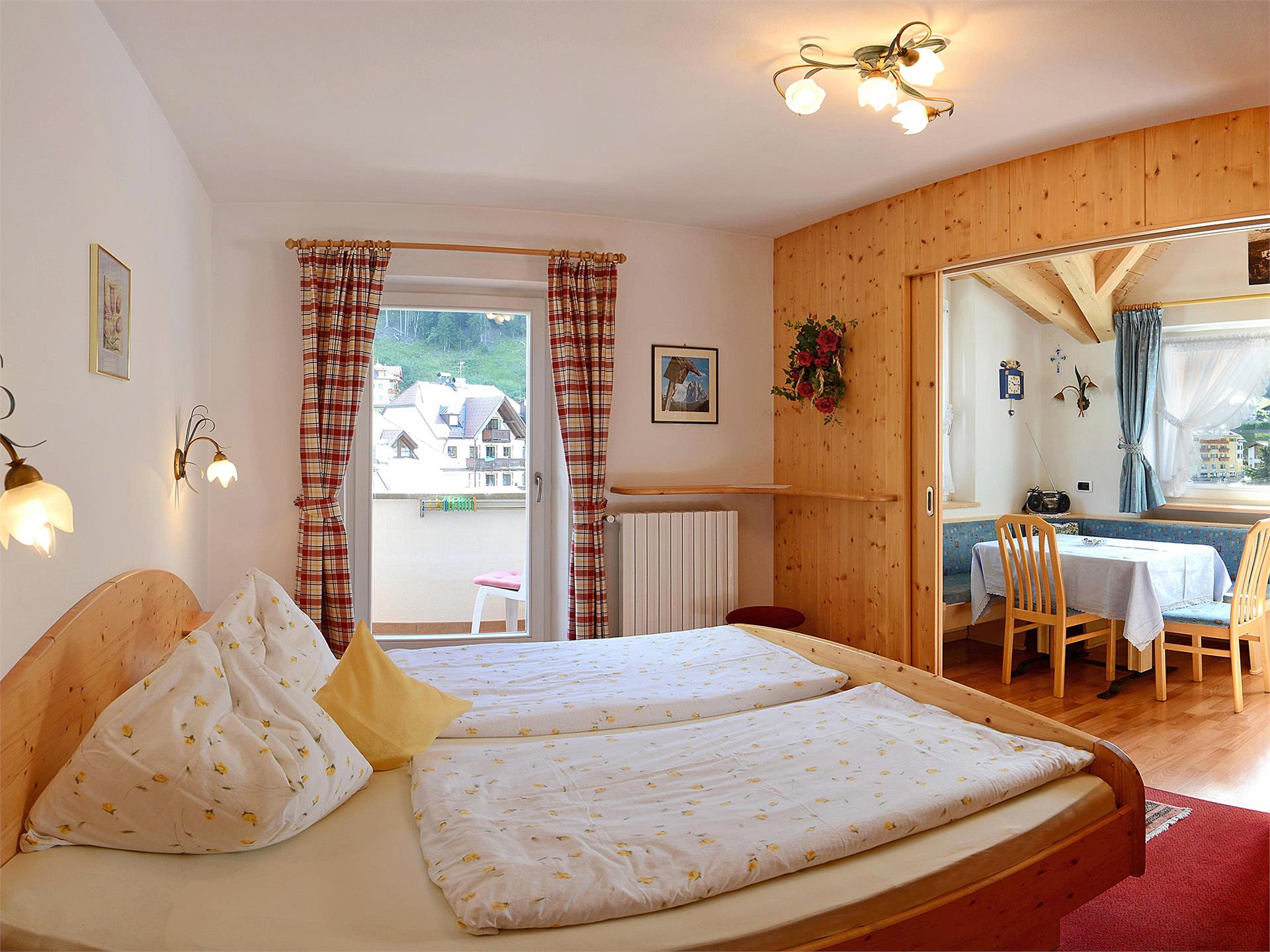 B&B - Apartments Villa Larix Selva 9 suedtirol.info