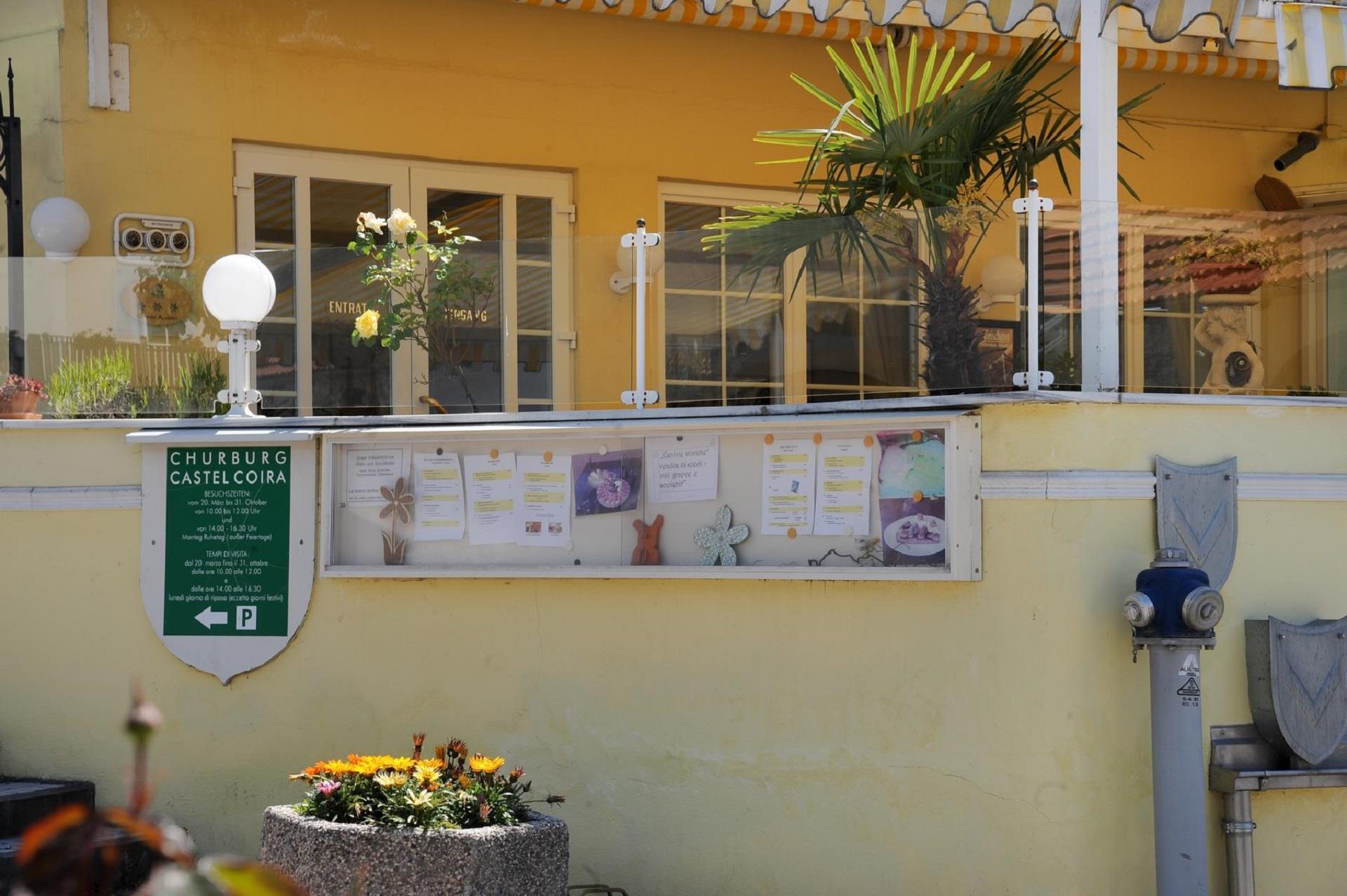 Burggasthof Zum Weissen Rössl Schluderns 4 suedtirol.info