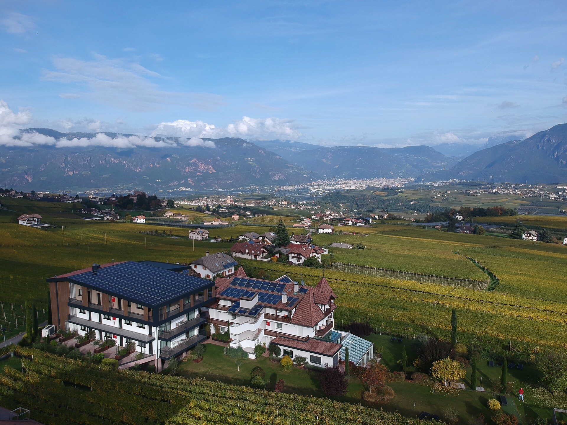 DAS MATSCHER - Residence & Garden Hotel Appiano sulla Strada del Vino 3 suedtirol.info