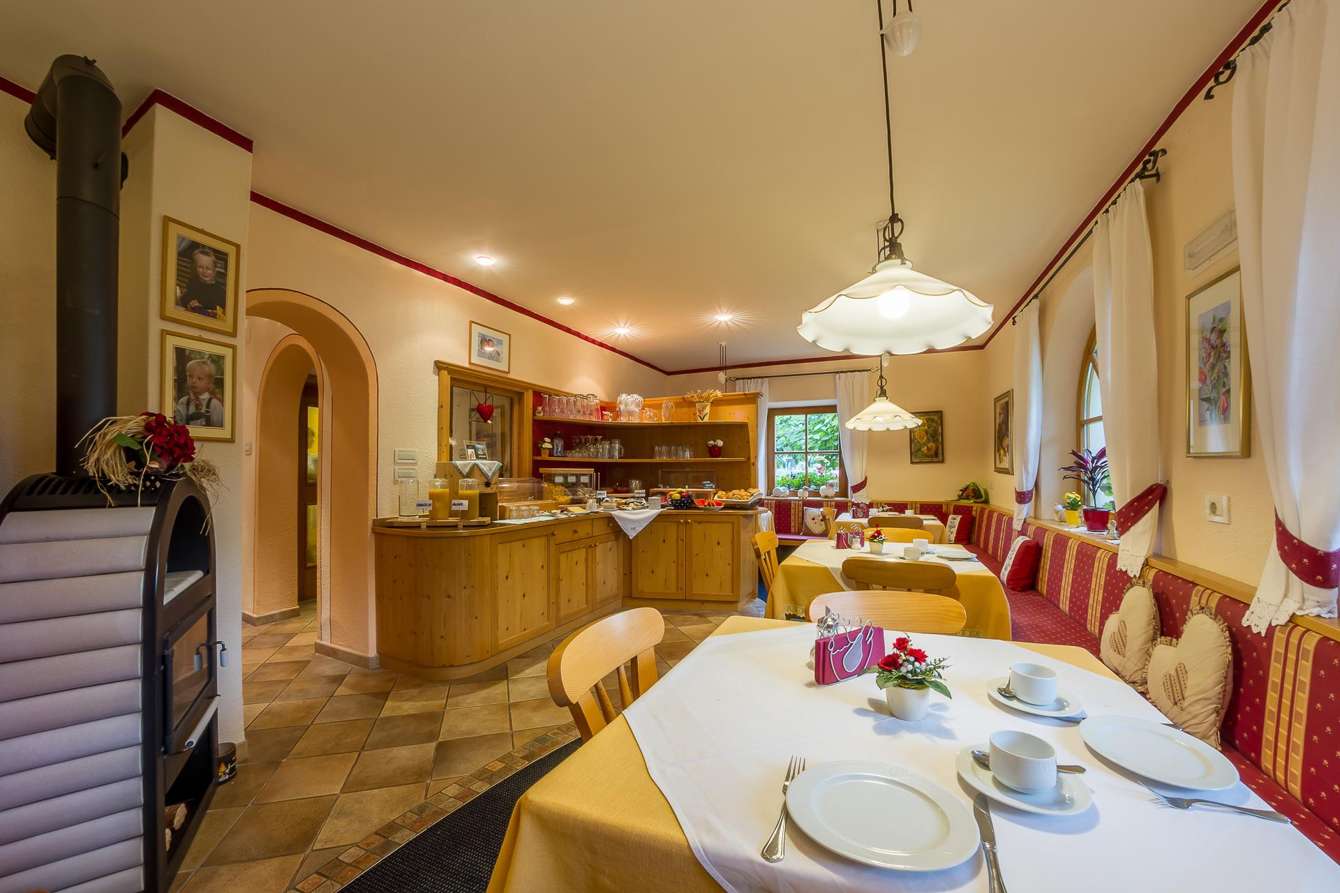 Garni hotel Sandhofer Nals/Nalles 25 suedtirol.info