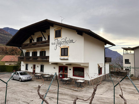 Albergo Jägerheim Montagna 1 suedtirol.info