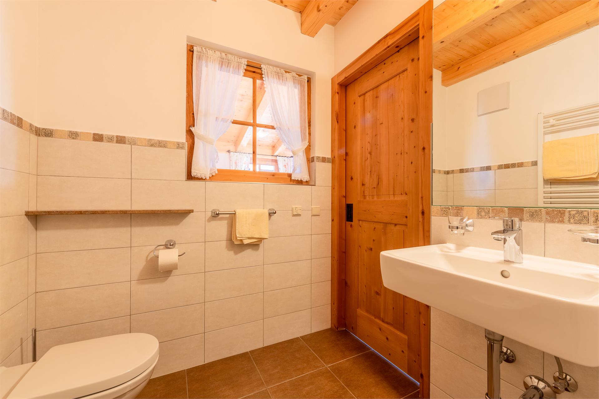 Gasthaus Weber (room-rental) Toblach/Dobbiaco 11 suedtirol.info