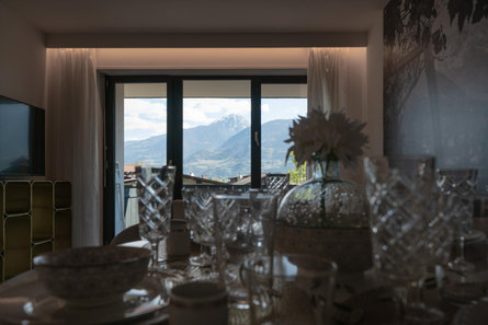 Goldfinger + Suites Lana 22 suedtirol.info