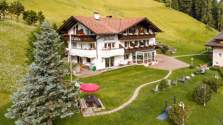 Garni-Hotel La Bercia Sëlva/Selva 2 suedtirol.info