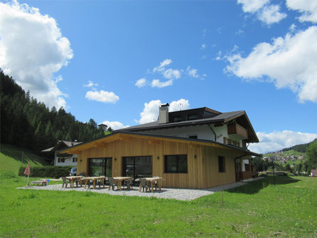 Garni Chalet Dumbria Dolomites Wolkenstein 2 suedtirol.info