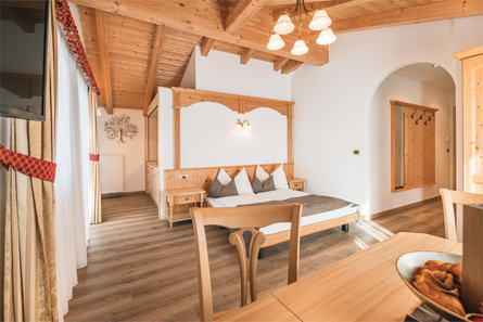 Garni-Hotel Miara  –  Your Dolomites Home Wolkenstein 31 suedtirol.info