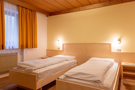 Albergo Stern Barbiano 21 suedtirol.info