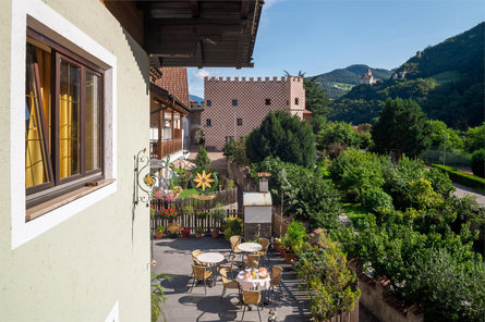 Albergo Stern Barbiano 7 suedtirol.info