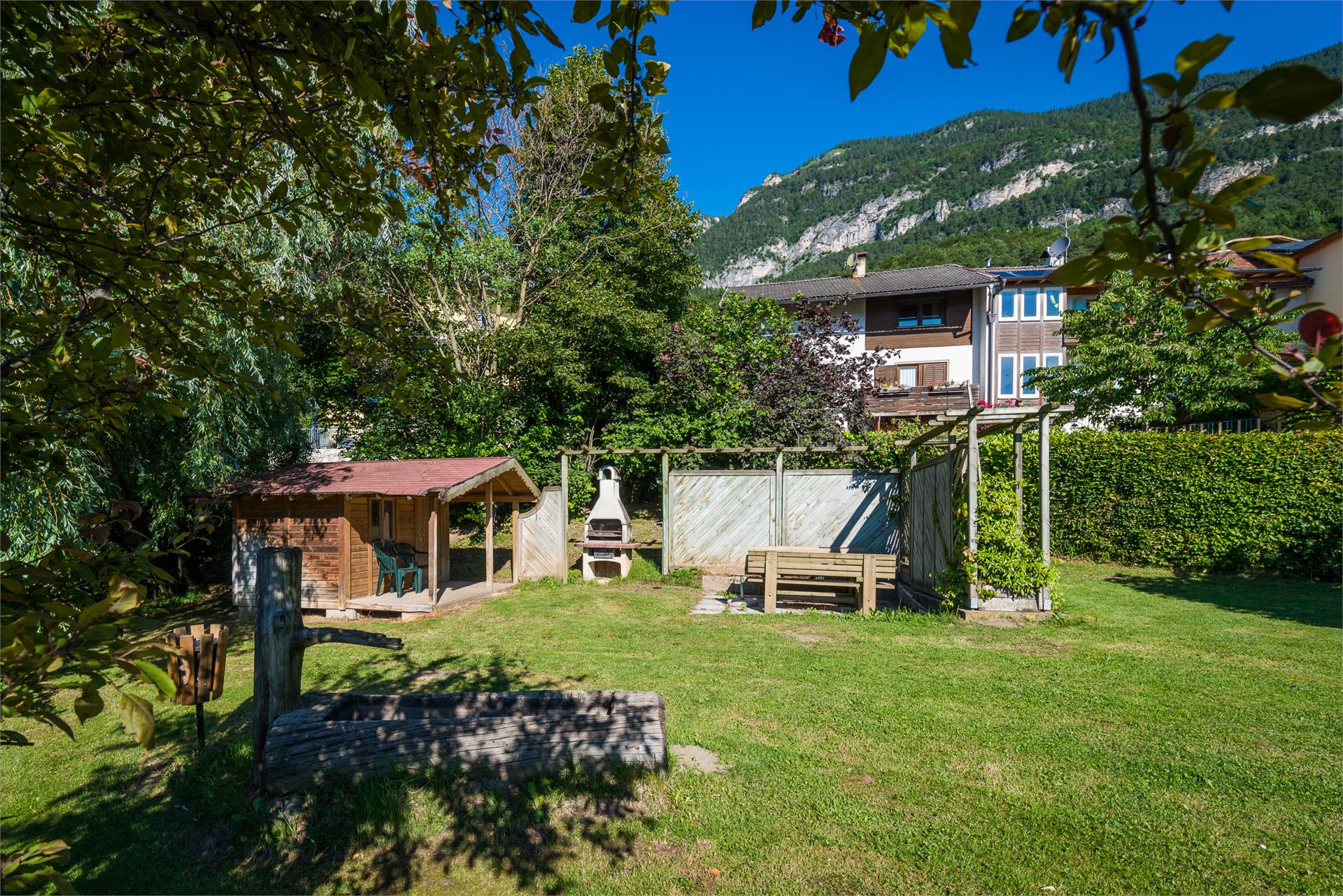 Inn/Restaurant Goldener Adler Kurtatsch an der Weinstraße/Cortaccia sulla Strada del Vino 26 suedtirol.info