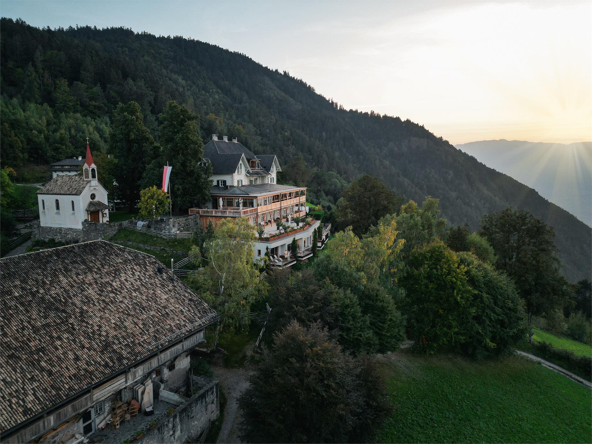 ALBERGO COLLE - GASTHOF KOHLERN Bolzano/Bozen 4 suedtirol.info