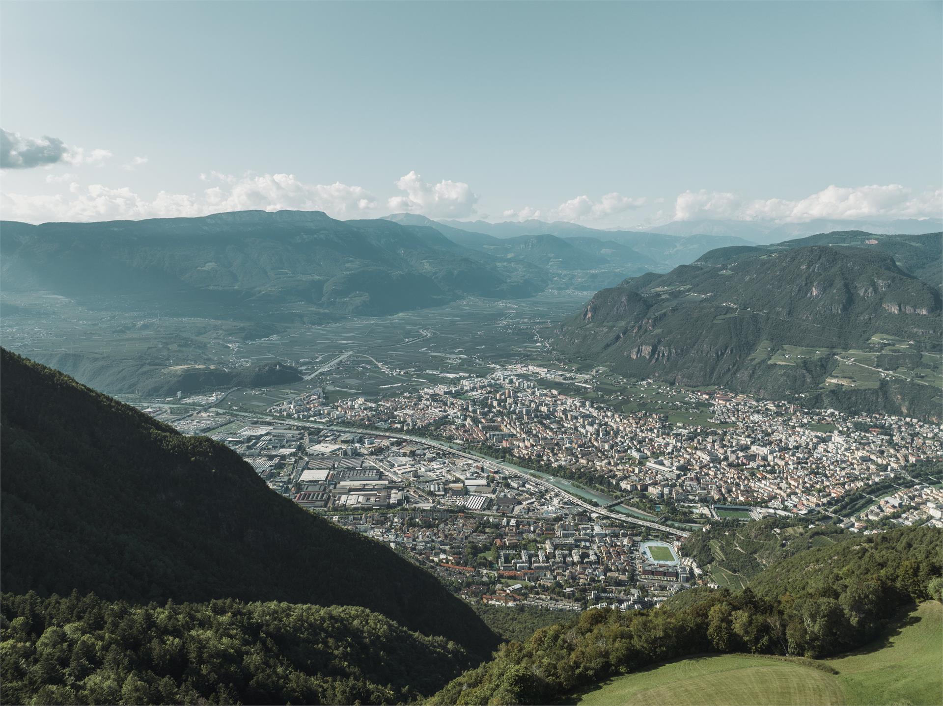 ALBERGO COLLE - GASTHOF KOHLERN Bolzano/Bozen 11 suedtirol.info