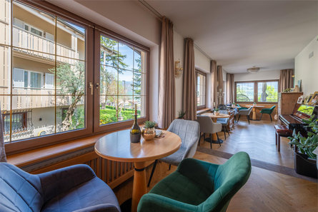 Garni Hotel Tirolerin Tramin an der Weinstraße/Termeno sulla Strada del Vino 13 suedtirol.info