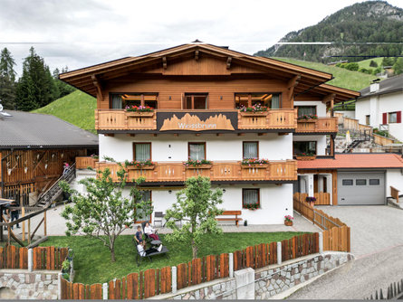 Haus Weißbrunn Villnöss 1 suedtirol.info