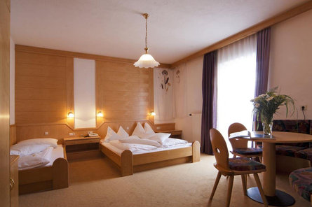 Hotel Cornelia Stelvio 19 suedtirol.info