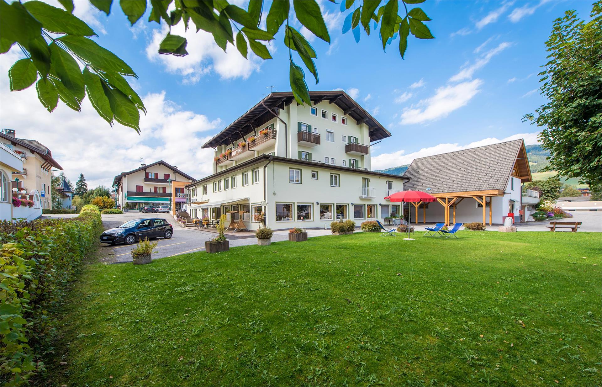 Hotel Nocker Toblach/Dobbiaco 2 suedtirol.info