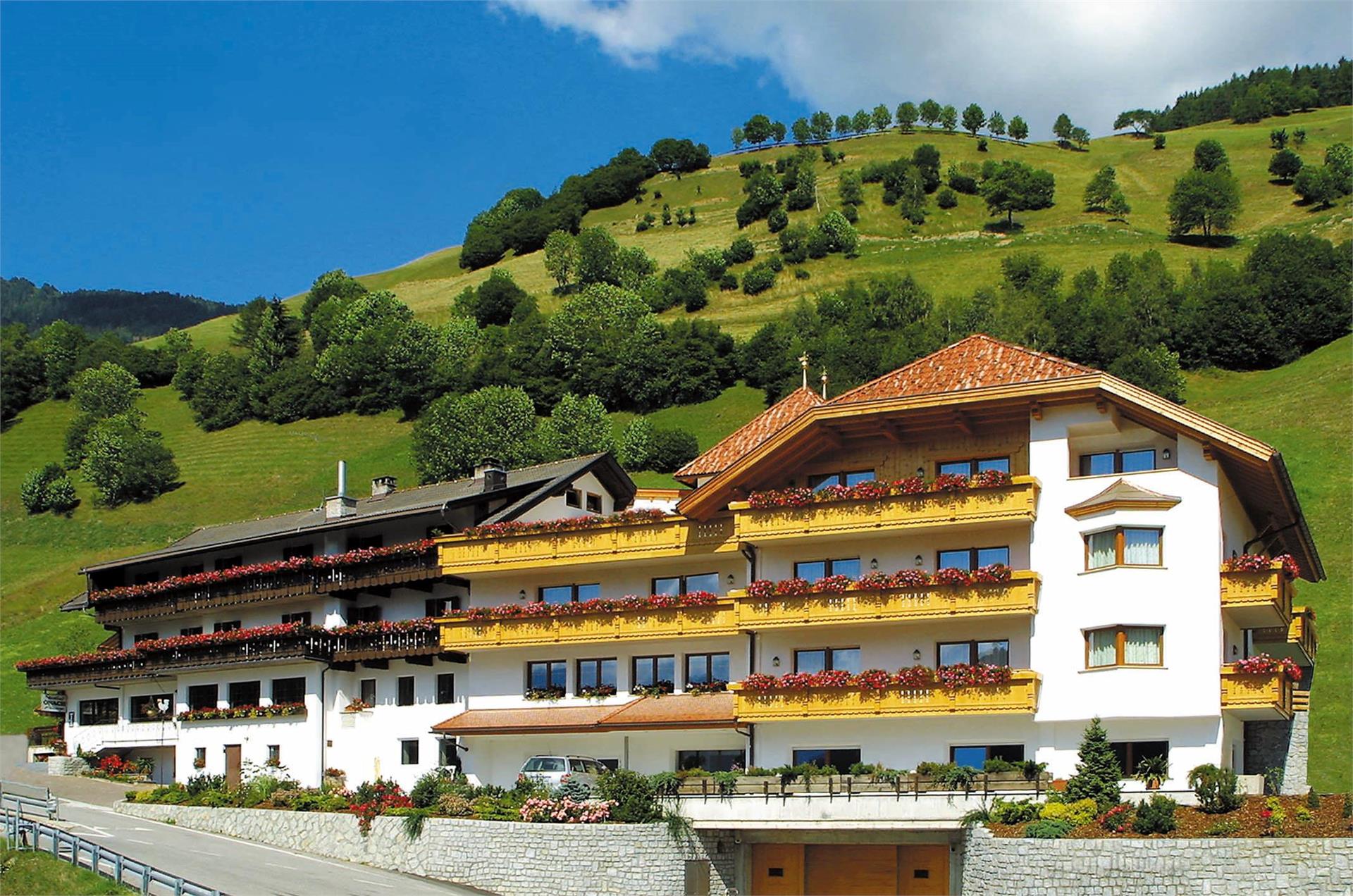 Hotel Onach San Lorenzo di Sebato 1 suedtirol.info