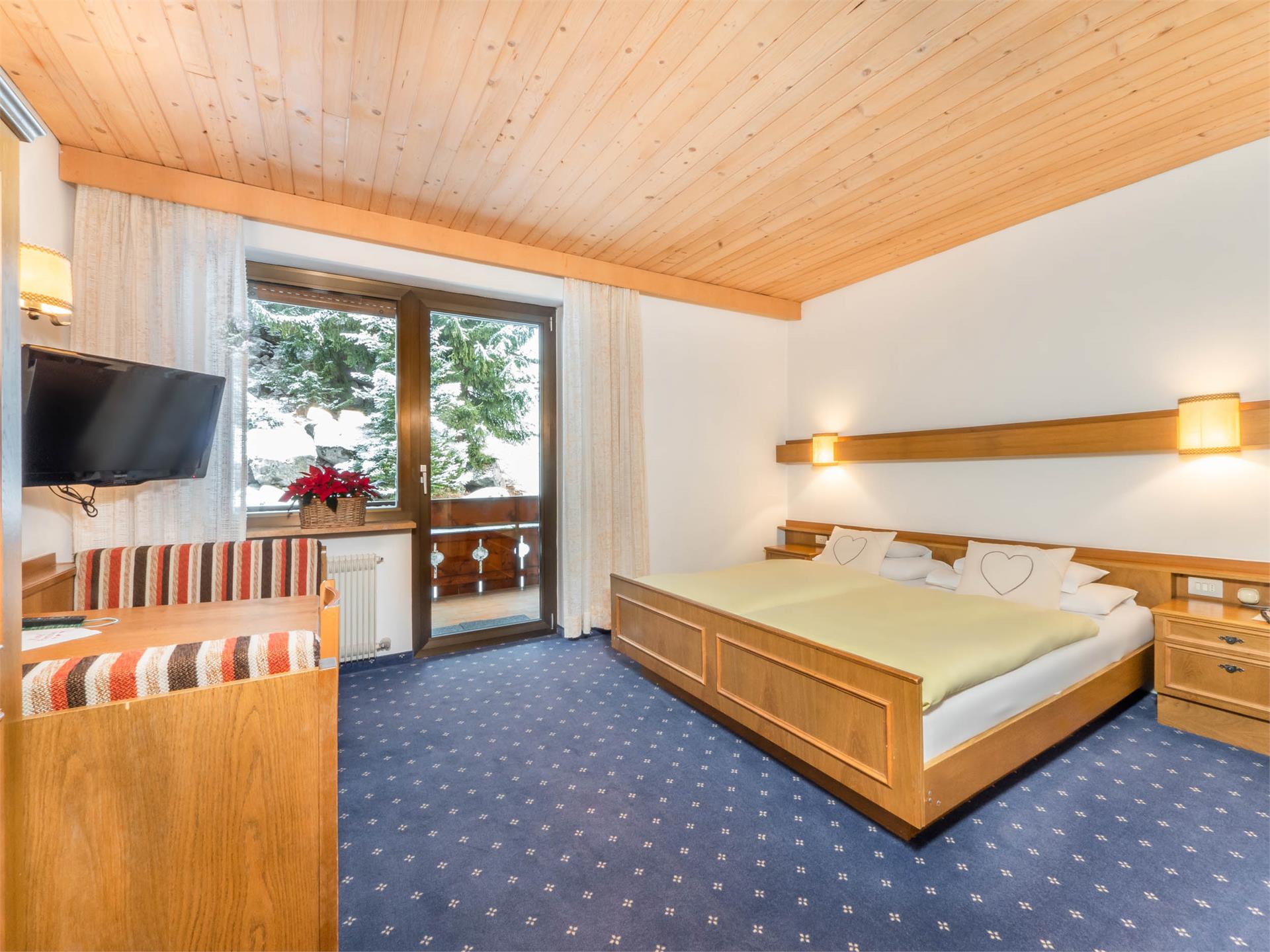 Hotel Pontives Laion 31 suedtirol.info