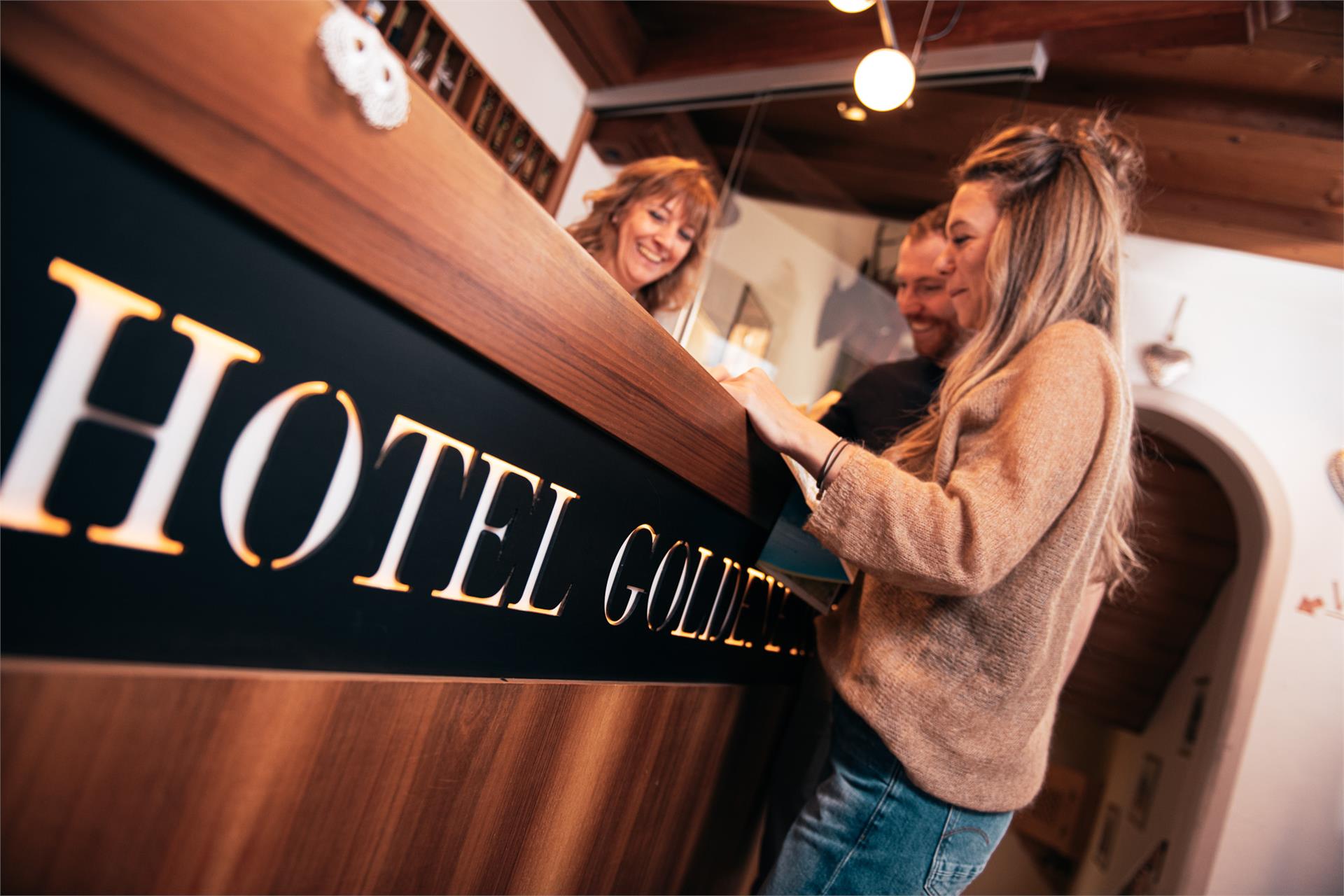 Hotel Goldene Rose Monguelfo-Tesido 4 suedtirol.info