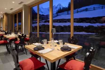 Hotel Ortles Stilfs 11 suedtirol.info