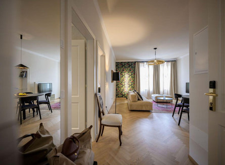 Hotel Bruneck City.Design.Apartments. Brunico 46 suedtirol.info