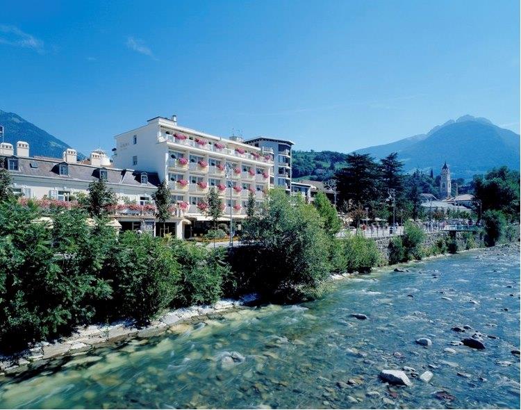 Hotel Aurora Meran/Merano 3 suedtirol.info