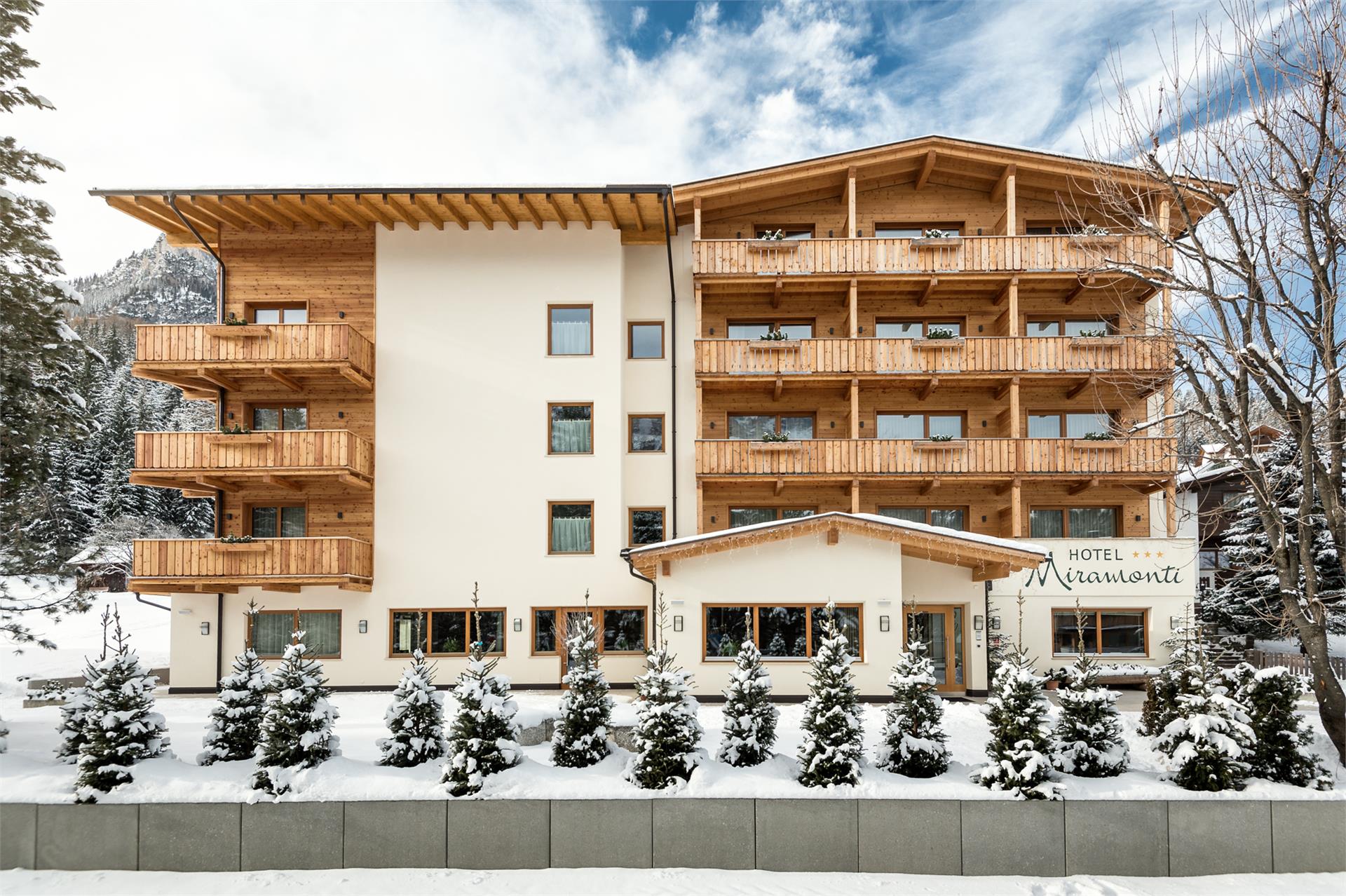 Hotel Miramonti Badia 4 suedtirol.info