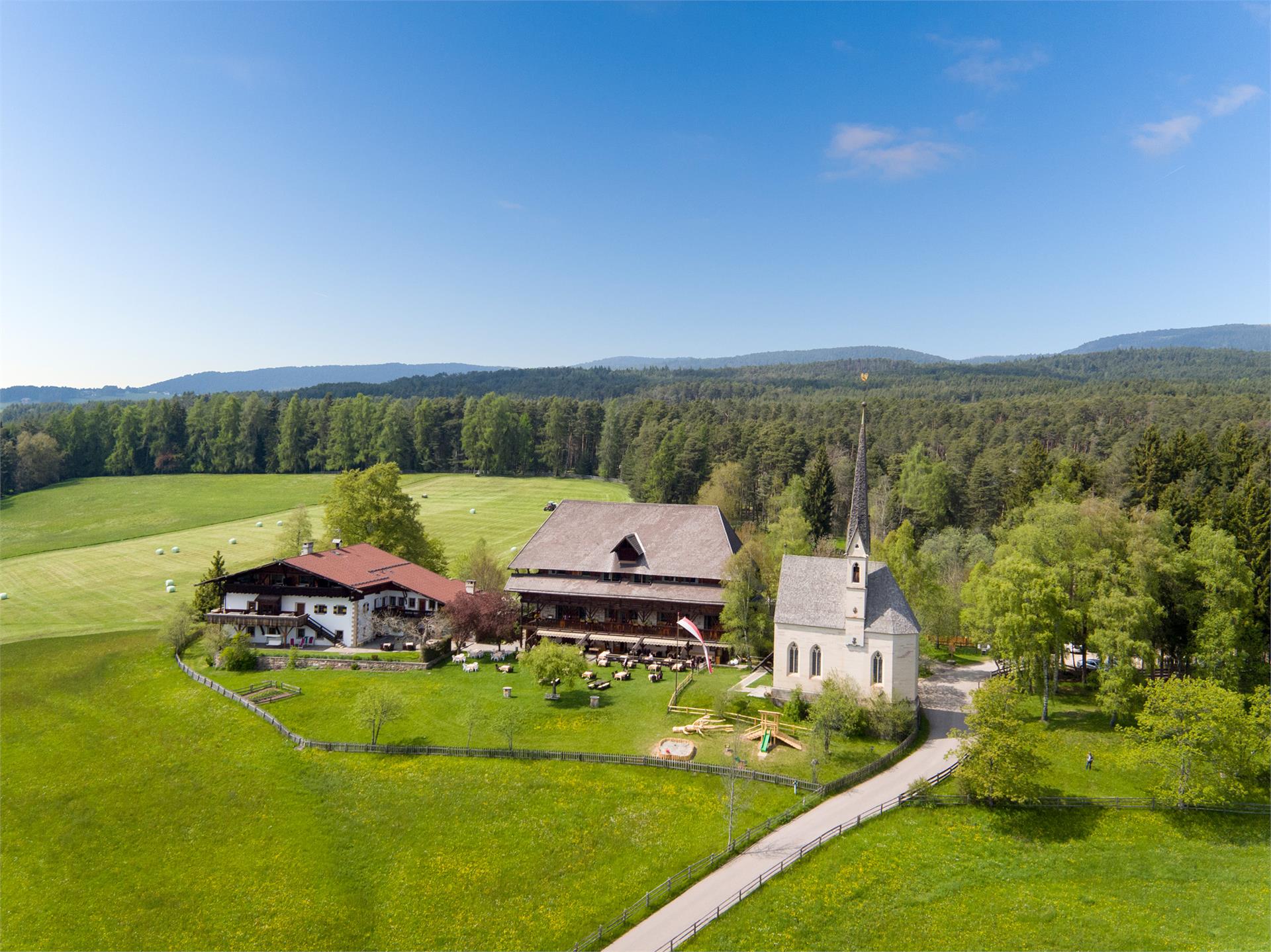 Hotel Ansitz Kematen Ritten 2 suedtirol.info