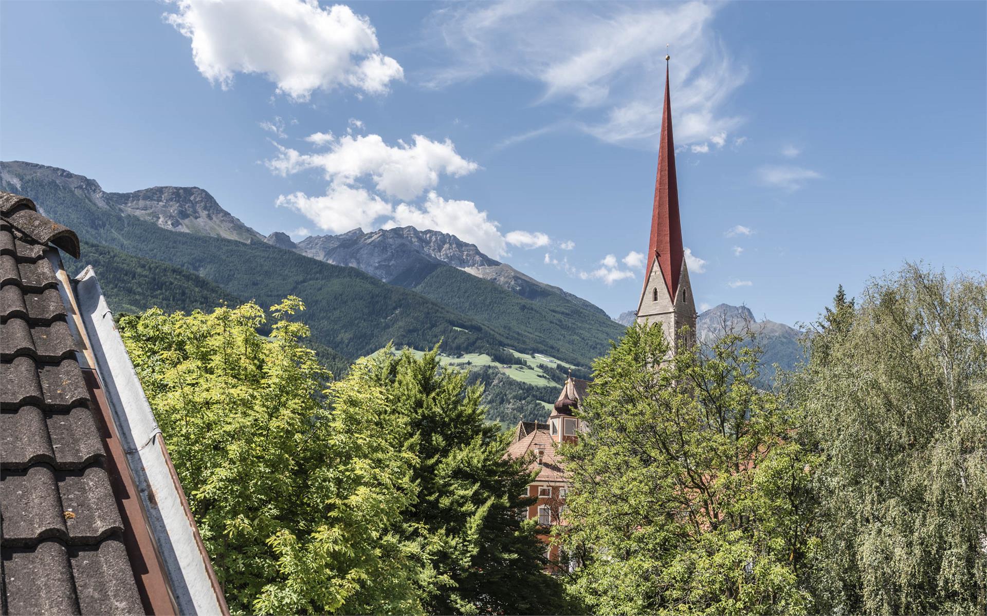 Hotel Goldener Löwe – Anno 1773 Schlanders/Silandro 8 suedtirol.info